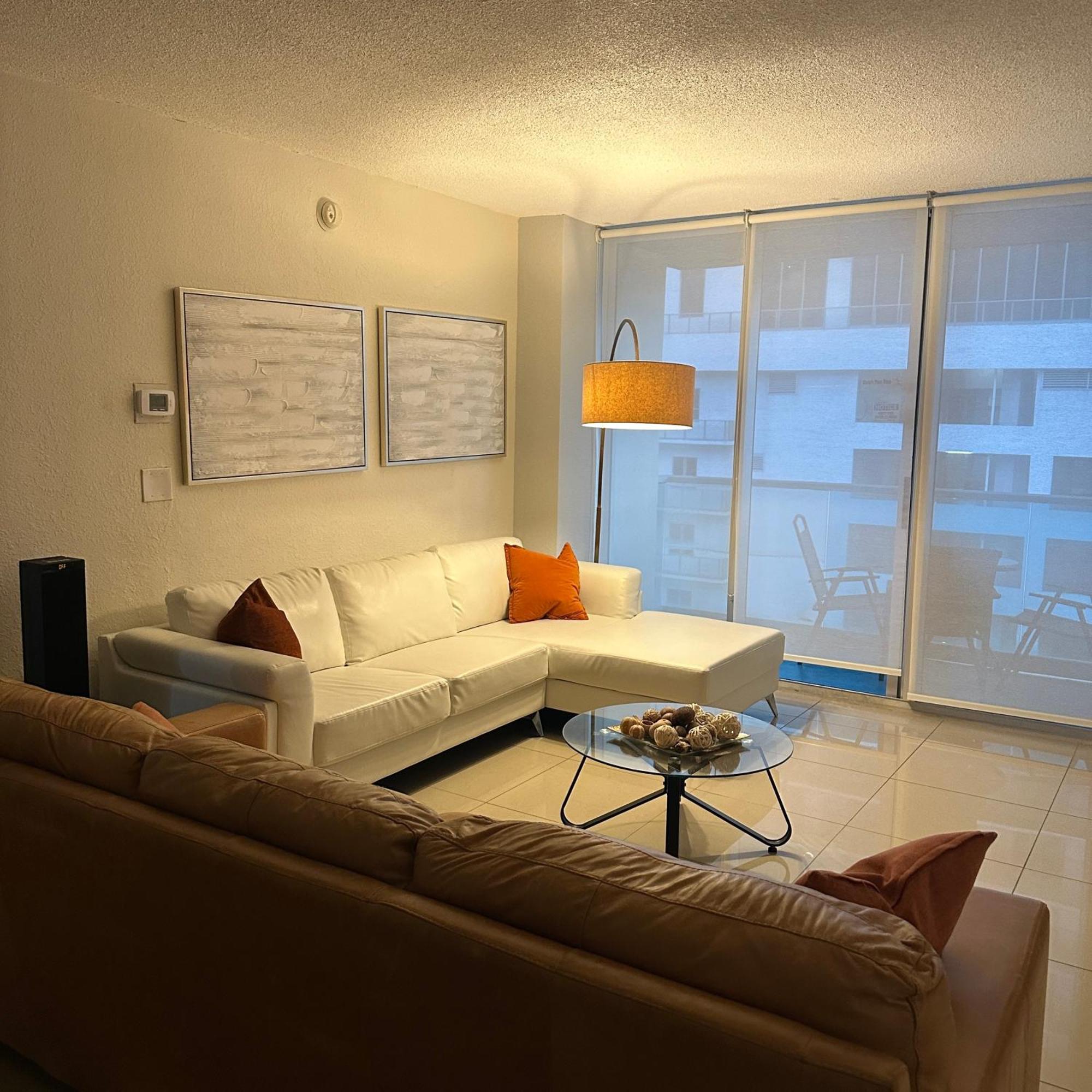 Hollywood Apartment By The Sea Bagian luar foto